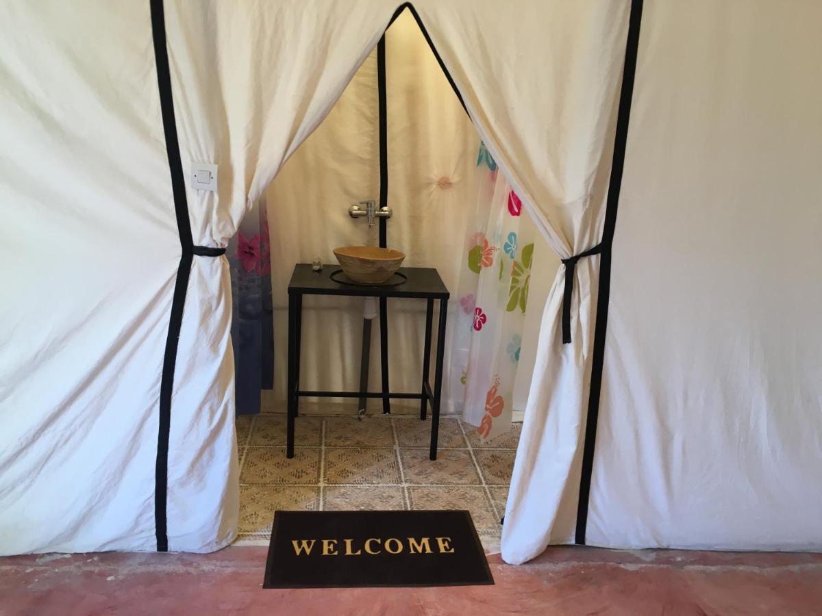 Hotel Sahara Camp Adrouine Exterior foto